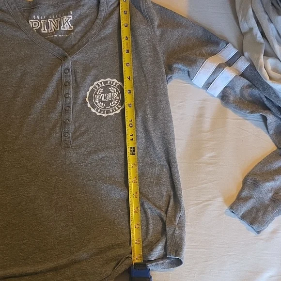 Women's PINK Victoria's Secret Heather Gray Long Sleeve Sleep Tee XS - Picture 6 of 6